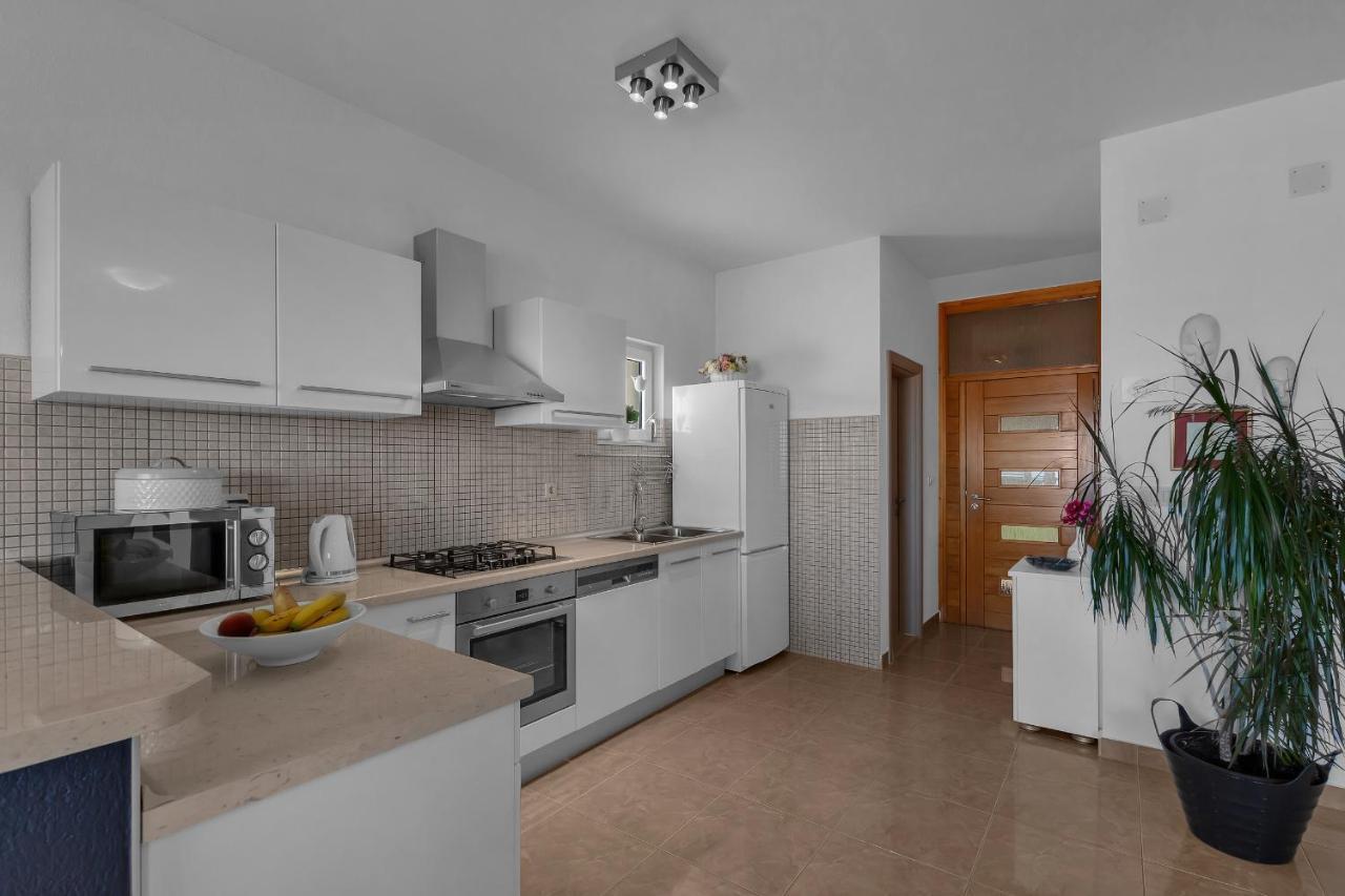 Stunning City View Apartment Makarska Exterior foto
